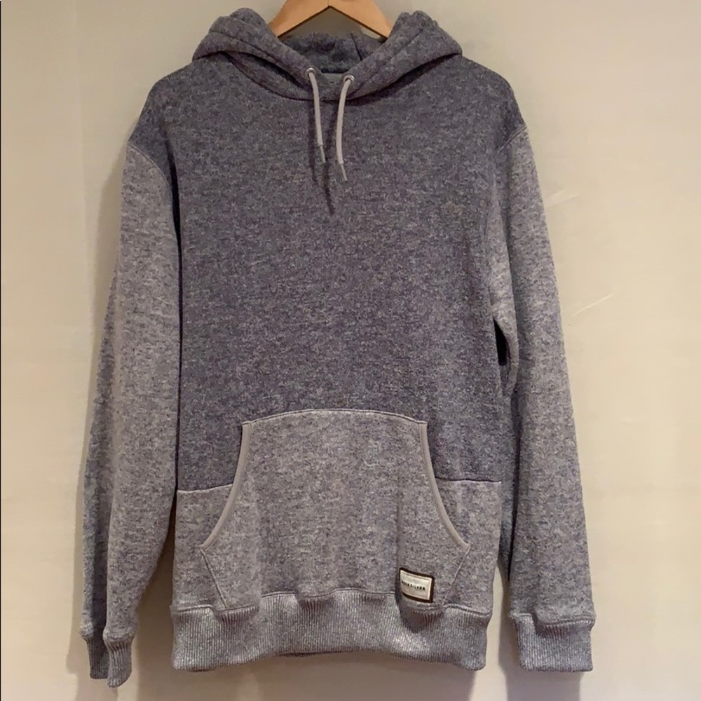 Quicksilver- Hoodie- sweater type-Large